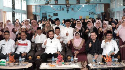 Fadly Amran Motivasi Siswa SMKN 1 Padang Panjang Persiapkan Diri Bersaing di Dunia Kerja