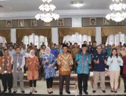 Gubernur Mahyeldi Wisuda 192 Kelayan UPTD Dinas Sosial Provinsi Sumbar
