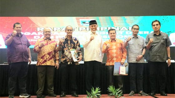 Gubernur Sumbar Pimpin Rapat Evaluasi OPD Akhir 2022 1 Rapat evaluasi akhir 2022