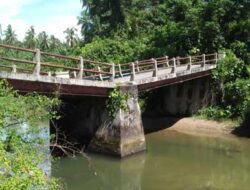 Jembatan Penghubung Sungai Limau Pasir