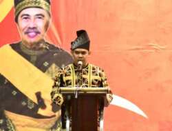 Gubernur Riau Buka Pagelaran Seni Budaya Melayu Berdendang di Anjungan Riau TMII Jakarta