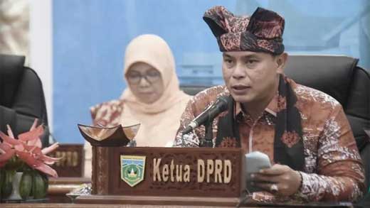 Ketua Dprd Kota Padang Panjang, Mardiansyah