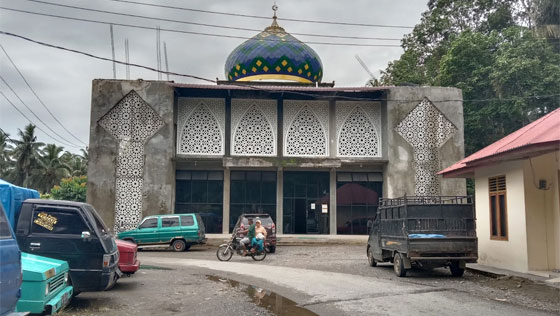 Masjid Raya Al-Muttaqien Sungai Sariak