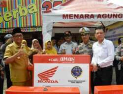 Bantu Atasi Kemacetan Simpang Tinju, PT Menara Agung Berikan Bantuan 50 Unit Road Barrier