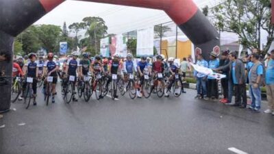 Puluhan Pesepeda Ikuti Padang Panjang Climb Challenge 2022