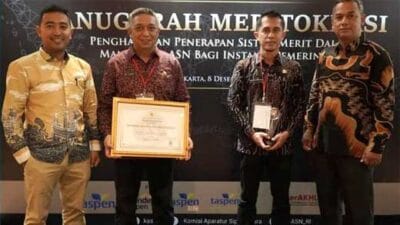 Padang Panjang Satu-satunya di Sumbar Raih Penghargaan Meritokrasi Kategori Sangat Baik