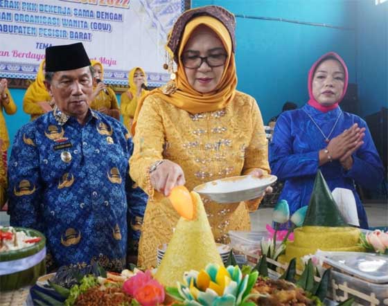 Pemkab Pesisir Barat Peringati Hari Ibu ke-94 1 Peringatan Hari Ibu