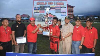 Juara Pitalo Cup I, Tanah Datar Boyong Piala Bergilir Bupati Agam