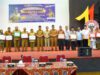 Wako Padang Serahkan Dana Operasional RT RW Guru TPQ Imam Masjid dan Kader Posyandu