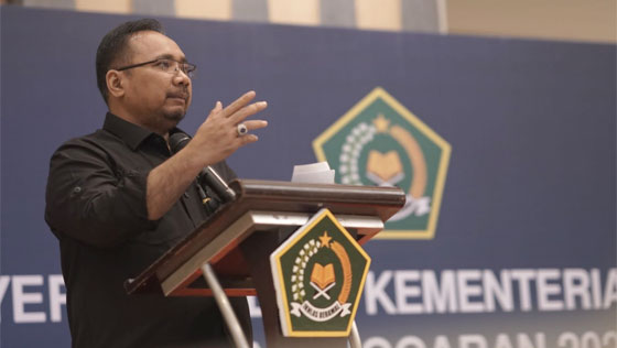 Yaqut Cholil Qoumas