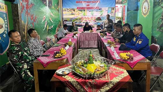 apel persiapan pengamanan pergantian malam tahun baru di Mapolsek Kutoarjo