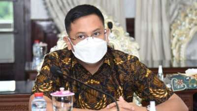 Masuk ke Indonesia, Pemerintah Diminta Awasi Turis China agar Patuhi Prokes