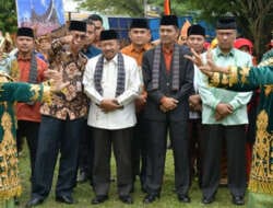Bupati Agam Hadiri Pelantikan Pengurus IKEDA di Duri