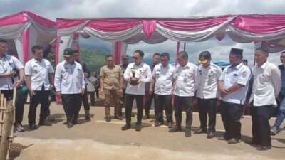 Bupati Way Kanan Resmikan Objek Wisata Lawang Agung di Juku Batu