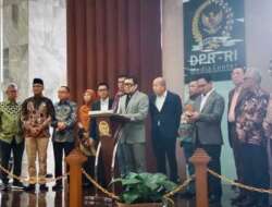Delapan Fraksi DPR Tolak Sistem Pemilu Proporsional Tertutup