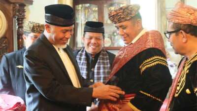 Gubernur Sumbar Hadiri Malapeh Batagak Pangulu Suku Bodi Caniago