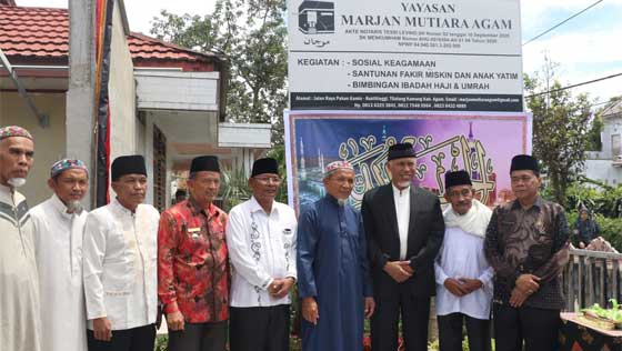 Mahyeldi Resmikan KBIHU Marjan Mutiara Agam, Surau Marjan dan Rumah Tahfidz Al-Marjan