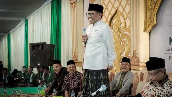 Gus Muhaimin Hadiri Haul KHR. Zamruddin Mlangi