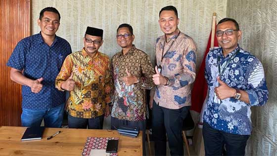 Haji Uma bersama Petinggi Bank Syariah Indonesia Regional Aceh