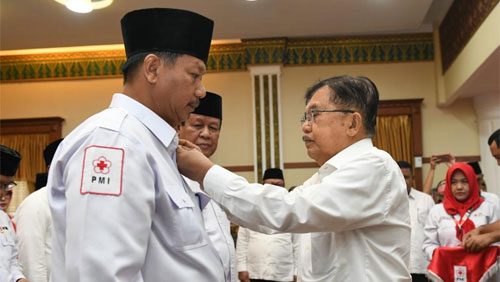 H. M. Jusuf Kalla melantik Dewan Kehormatan dan Pengurus Palang Merah Indonesia Provinsi Kepulauan Riau periode 2022-2027