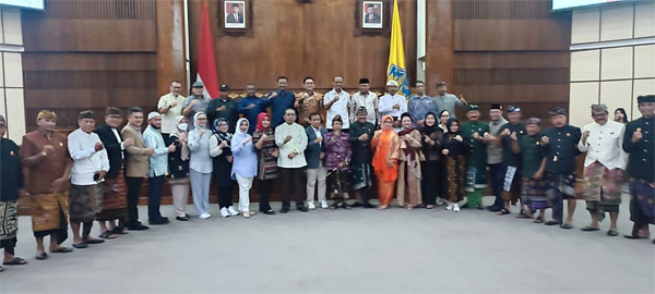 Komite III DPD RI Inventarisasi Materi Penyusunan RUU Pelestarian Budaya Adat Istiadat Kerajaan Nusantara di Bali