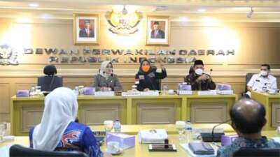 Komite III DPD RI Rapat Kerja dengan Kementerian Ketenagakerjaan tentang Serikat Pekerja/Buruh