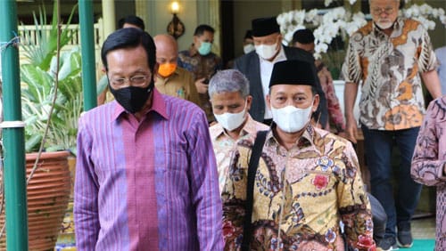 Inventarisasi RUU DKI, Komite I DPD: Jakarta sebagai Kota Proklamasi, Pusat Ekonomi dan Bisnis 1 Komite I Dewan Perwakilan Daerah (DPD) RI melakukan kunjungan kerja di DIY, diterima Gubernur DIY, Sri Sultan Hamengku Buwono X