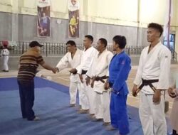 Pelatih Judo Waza Gombong Dapat Bonus dari Sulistiyo Widodo