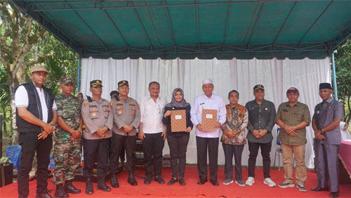 Pemkab Pasbar Jalin Kerja Sama Tapal Batas dengan Mandailing Natal