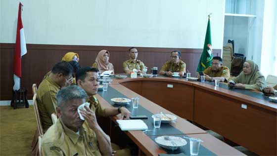 Pemkab Solok Vidcon Rakor Pengendalian Inflasi Daerah dengan Mendagri