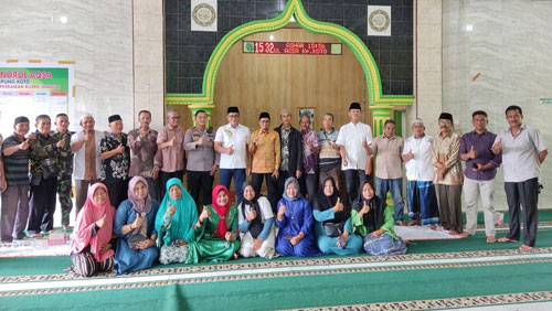 Ketua DPRD Kota Padang, Syafrial Kani reses di Masjid Nur Aqsa, Kampung Koto Keluruhan Gurun Laweh, Kecamatan Nanggalo