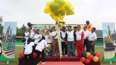 Wabup Iraddatillah Launching Rangkaian HJK Sijunjung ke-74