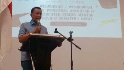 Wisuda 110 Guru Penggerak, Bupati Pessel: Jangan Anggap Status Eksklusif!