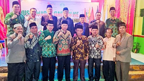 Pengurus Dan Panitia Pemilihan Pd Muhammadiyah Pabasko Foto Bersama
