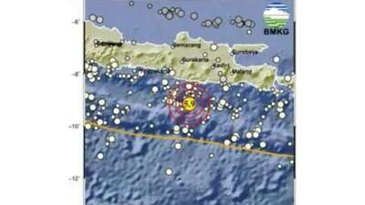 Gempa Mengguncang, Banyak Warga Pacitan Masih Enggan Pulang ke Rumah