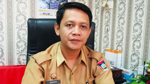Selama Bulan Puasa, Pemko Padang Bedah 11 Rumah Warga 1 Kepala Dinas Sosial Kota Padang, Ances Kurniawan