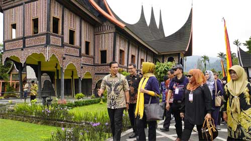 Delegasi IMLF dari 11 Negara Kunjungi Kota Padang Panjang