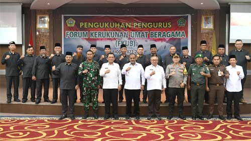 Pelantikan Dan Pengukuhan Pengurus Forum Kerukunan Umat Beragama (Fkub) Kabupaten Karimun Periode 2022-2027