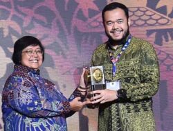 Kota Padang Panjang Raih Penghargaan Piala Adipura Ke-15
