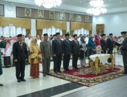 Gubernur Sumbar Lantik 11 Pejabat Eselon 2, Ini Detailnya