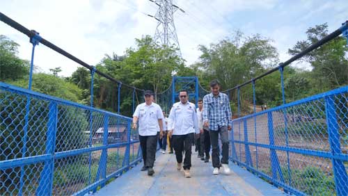 Tujuh Tahun Menanti, Akhirnya Jembatan Tapian Kelambu Diresmikan 1 Bupati Tanah Datar Eka Putra meresmikan pemakaian Jembatan Tapian Kelambu Jorong Beringin Sakti, Nagari Taluak, Kecamatan Lintau Buo