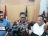 Ketua DPRD Kota Padang, Syafrial Kani menerima kunjungan silaturahmi Devia Adrian, Staf Pengembangan Bisnis dan Kontruksi HKI