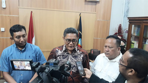 Ketua Dprd Kota Padang, Syafrial Kani Menerima Kunjungan Silaturahmi Devia Adrian, Staf Pengembangan Bisnis Dan Kontruksi Hki