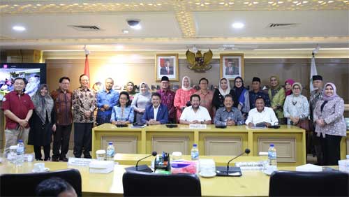 Komite II DPD RI rapat kerja dengan Menteri Kelautan dan Perikanan (KKP), Sakti Wahyu Trenggono
