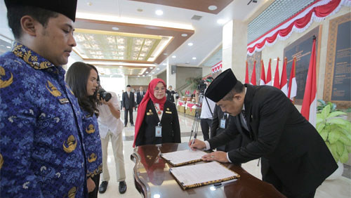 46 PNS di Lingkungan Setjen DPD RI Dilantik 1 Pelantikan PNS di Lingkungan Setjen DPD RI