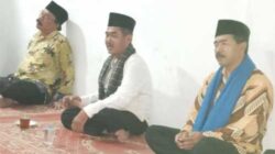 Buya Dimarlis Tuanku Nan Bareno Ameh (tengah), Ismail Dt. Rj Imam Batuah dan Dt. Malano Sati