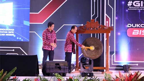 Rakornas Dukcapil di Manado