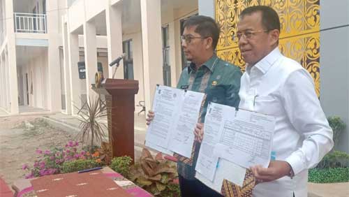 Rektor Ganefri Resmikan Gedung Kampus PSDKU UNP Sawahlunto