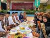 Rezka Oktoberia Makan Bajamba di SMAN 2 Payakumbuh
