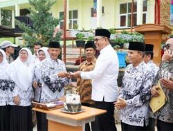 SMPN 1 Pantai Cermin Peringati HUT ke-58